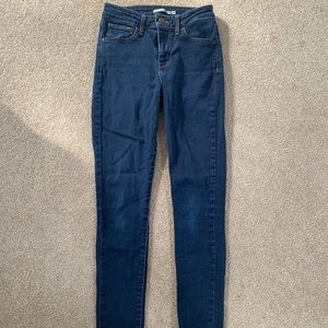 Levi’s high rise skinny jeans